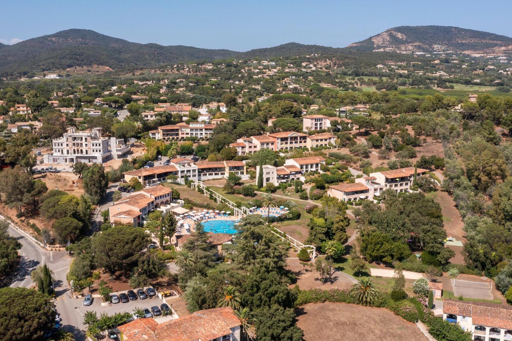 Residence Pierre & Vacances Les Parcs De Grimaud Eksteriør bilde